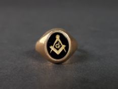 9CT GOLD MASONIC RING 4.5G