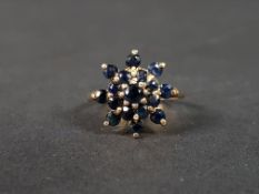 9CT SAPPHIRE SNOWFLAKE RING 2.4G