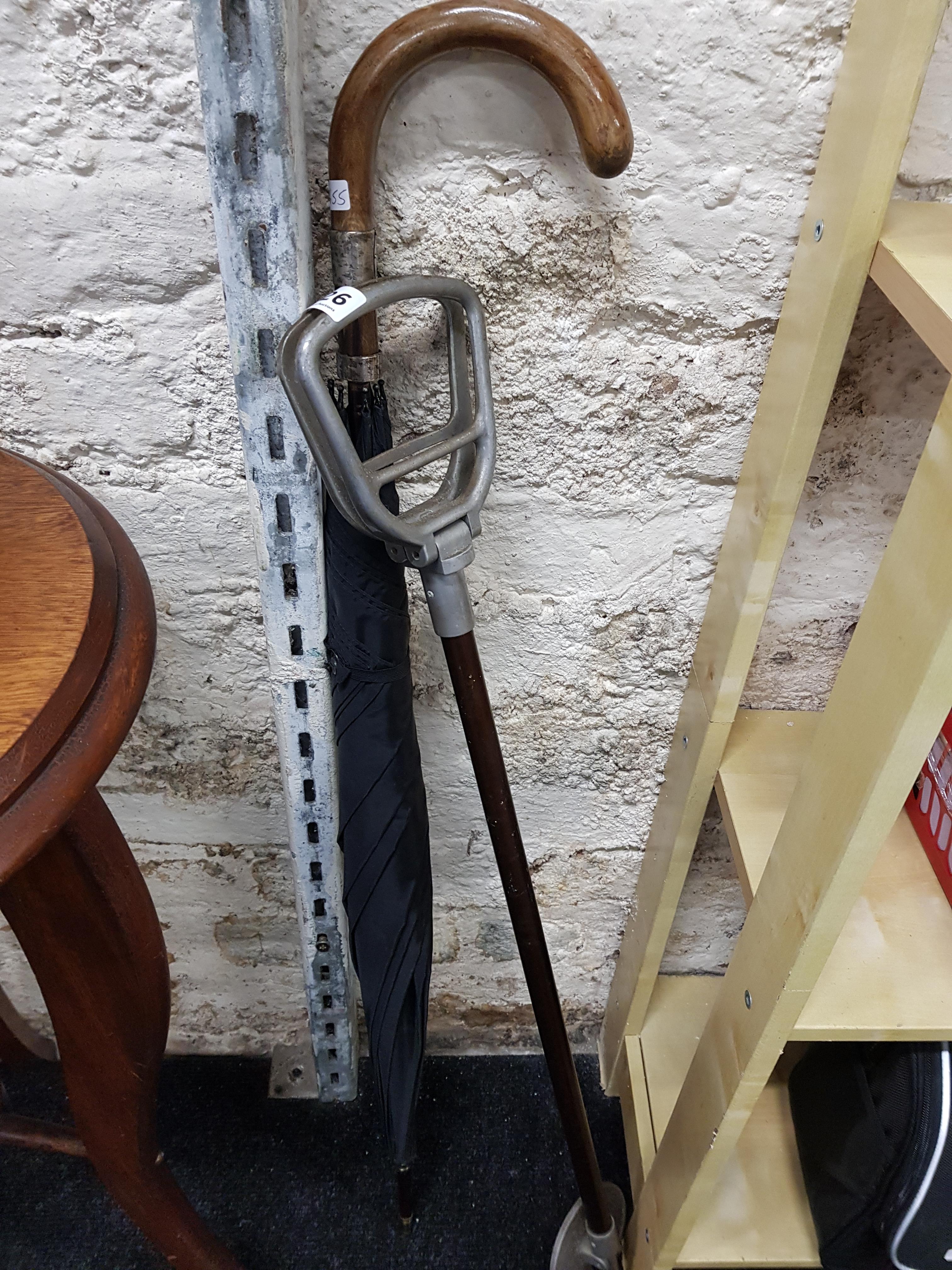 Vintage gents umbrella with silver collar and shooting stick