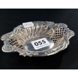 Decorative silver bon bon dish