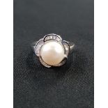 18CT WHITE GOLD AND DIAMOND AND PEARL RING