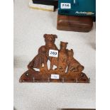 CAST IRON DOGS KEYS HOLDER