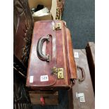 ANTIQUE LEATHER DOCTORS BAG