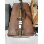 ANTIQUE GLADSTONE BAG