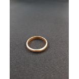 18 CARAT GOLD WEDDING BAND 4.7 GMS