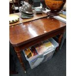 REGENCY MAHOGANY TURNOVER LEAF TABLE