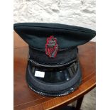 1980'S ROYAL ULSTER CONSTABULARY MALE INSECTORS PEAKED CAP