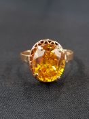 18CT GOLD AND CITRINE RING
