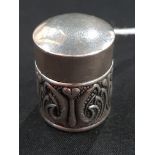 ART NOUVEAU THIMBLE HOLDER