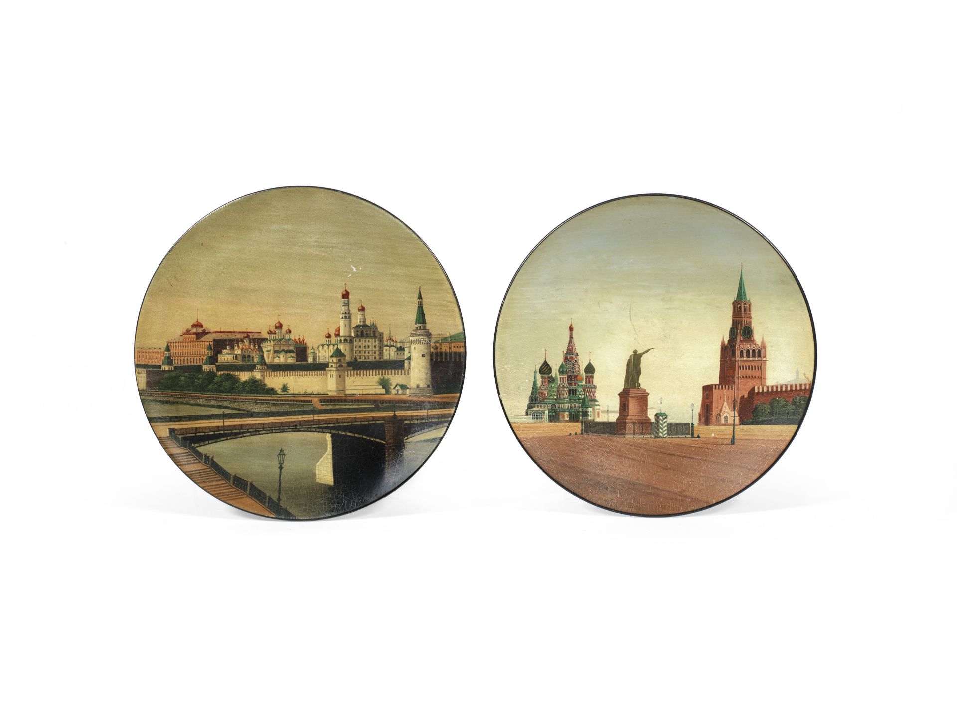 A late 19th / early 20th century Vishniakov papier mache lacquered and painted plate depicting a ...