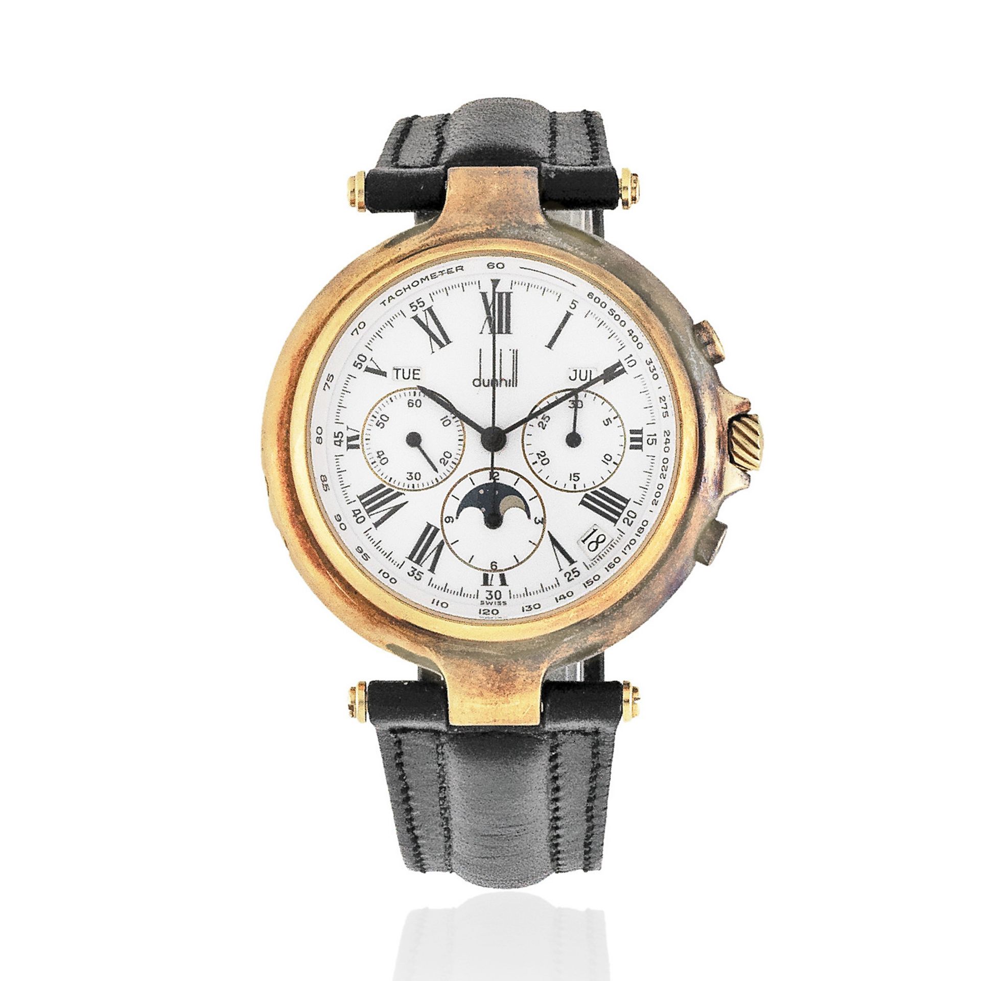 Alfred Dunhill. An 18K gold automatic triple calendar chronograph wristwatch with moon phase Ref:...