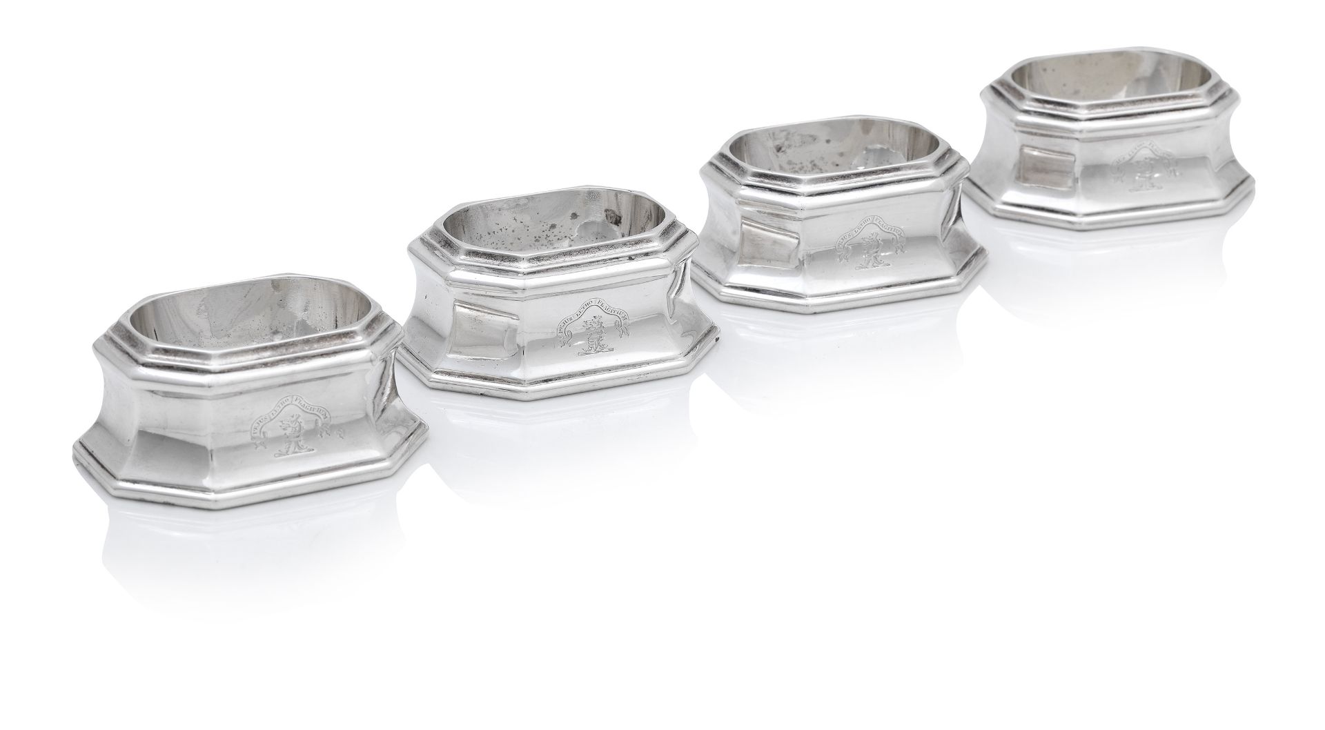 A set of four silver trencher salts by Edward, John & William Barnard, 1848 (4)