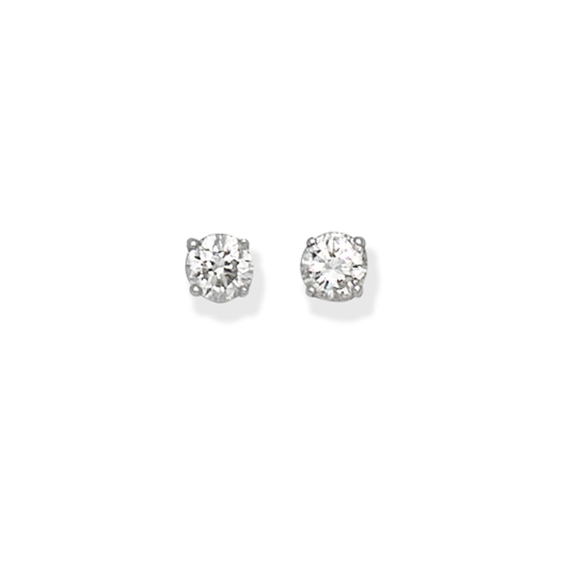 DIAMOND EARSTUDS