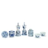 A GROUP OF BLUE AND WHITE VESSELS Kangxi to late Qing Dynasty (9)