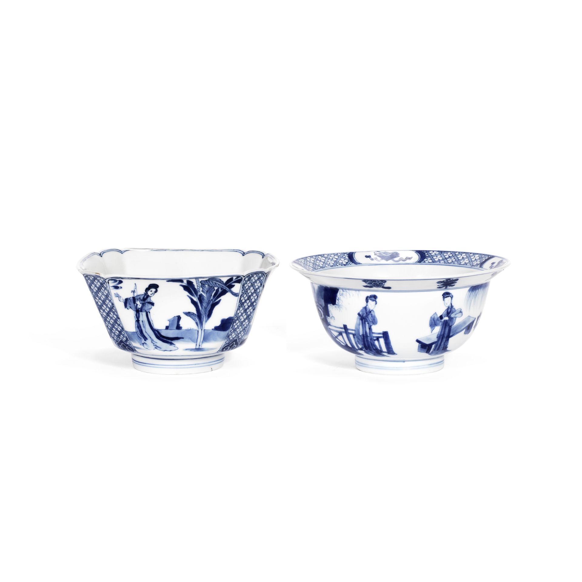 TWO BLUE AND WHITE BOWLS Kangxi (2)