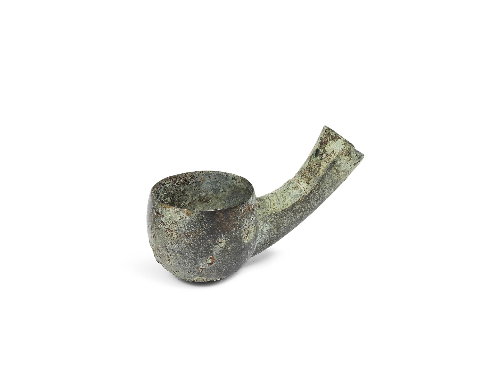 A RARE ARCHAIC BRONZE RITUAL LADLE, DOU Shang Dynasty