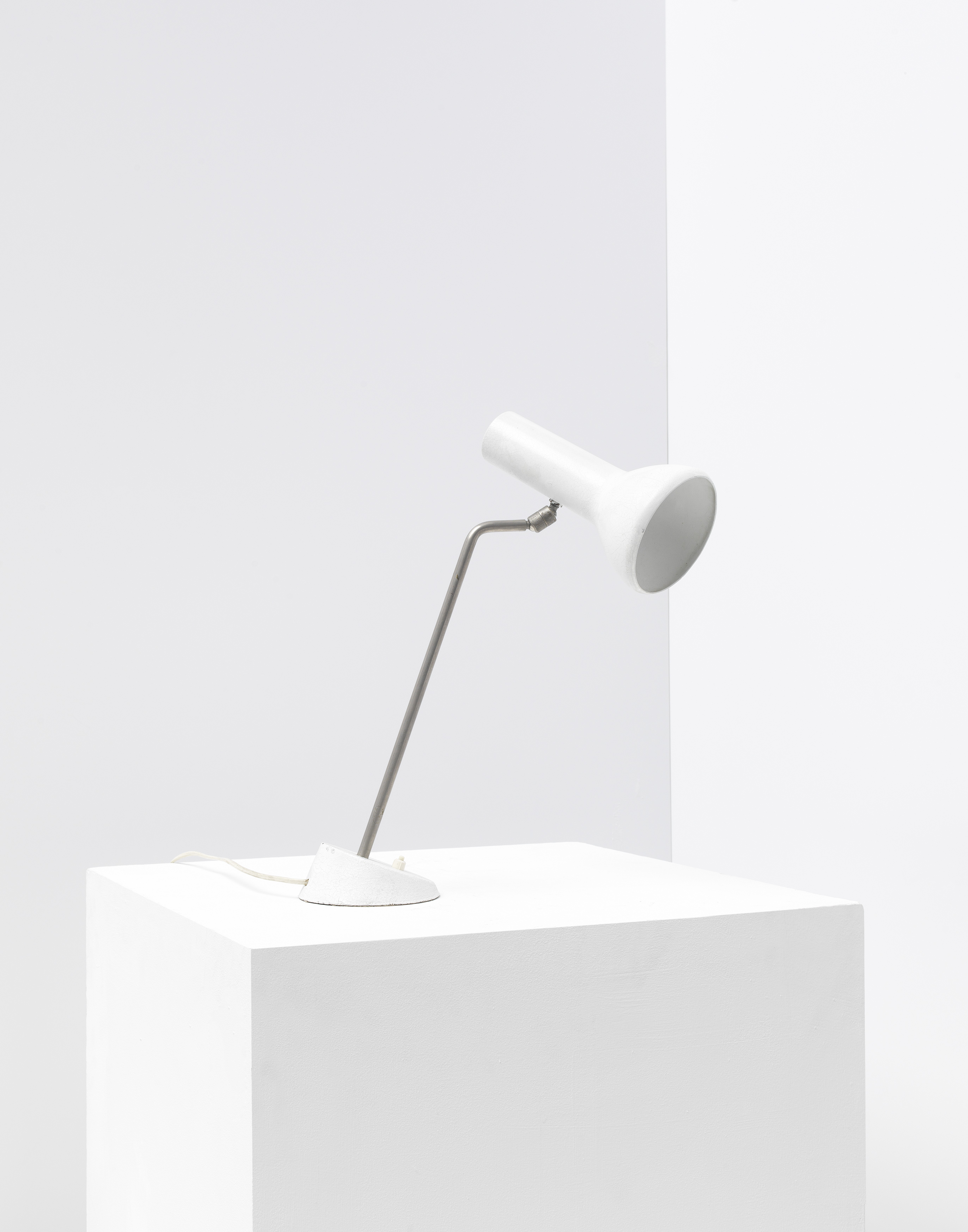 Gino Sarfatti Adjustable table lamp, model no. 581, designed 1960