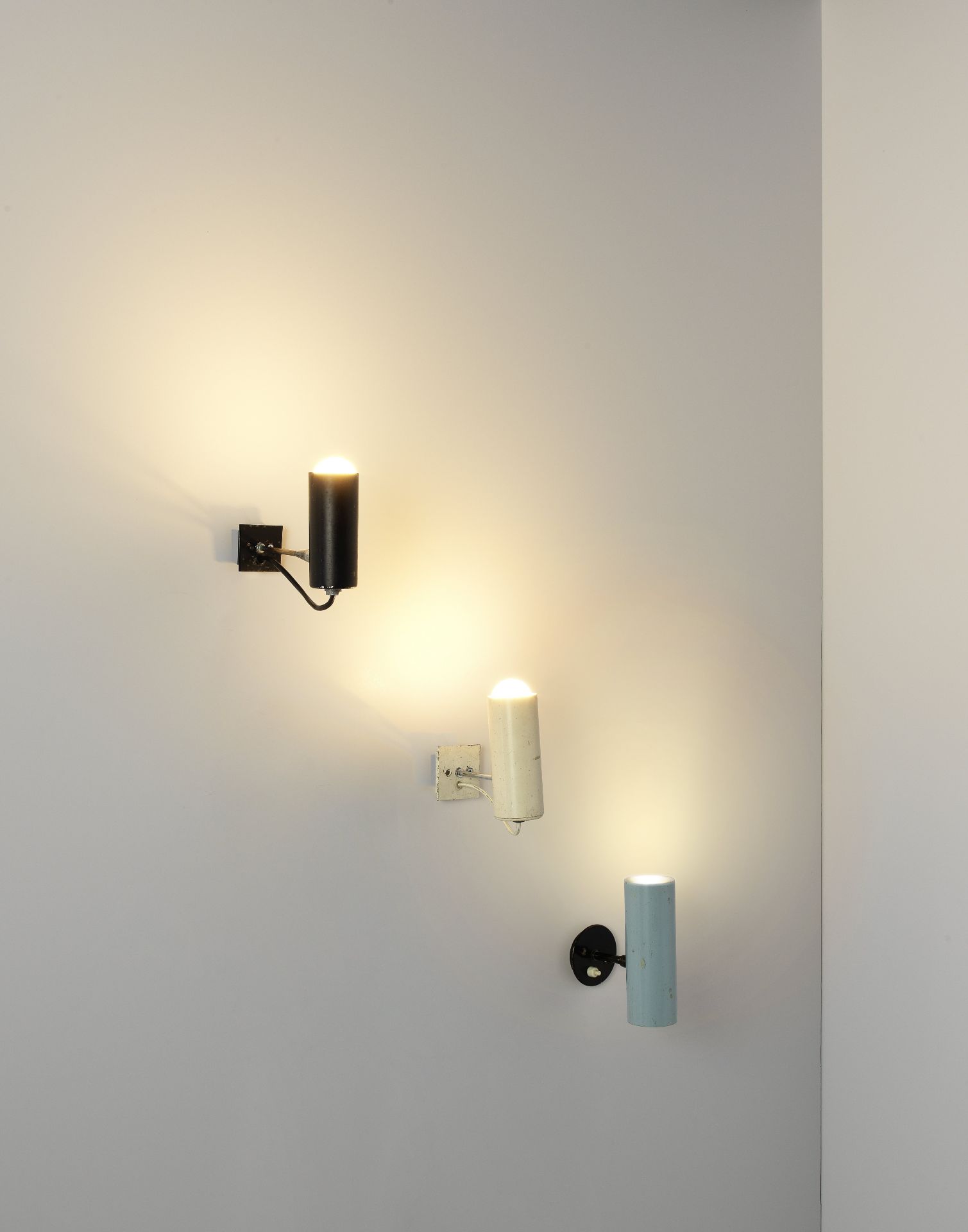 Gino Sarfatti Group of three wall lights, model nos. 31 and 36, 1950-1955