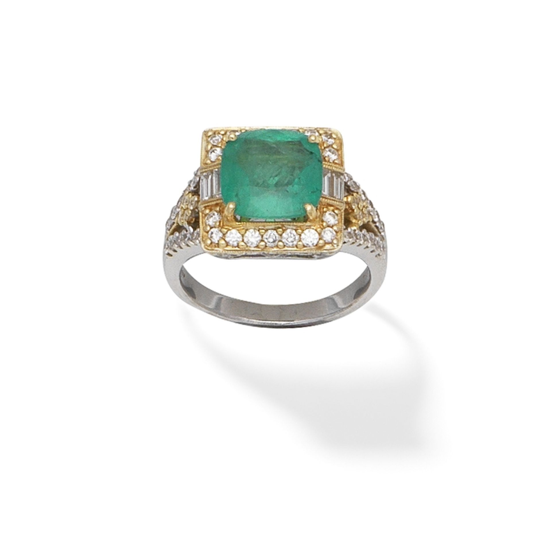 EMERALD AND DIAMOND RING