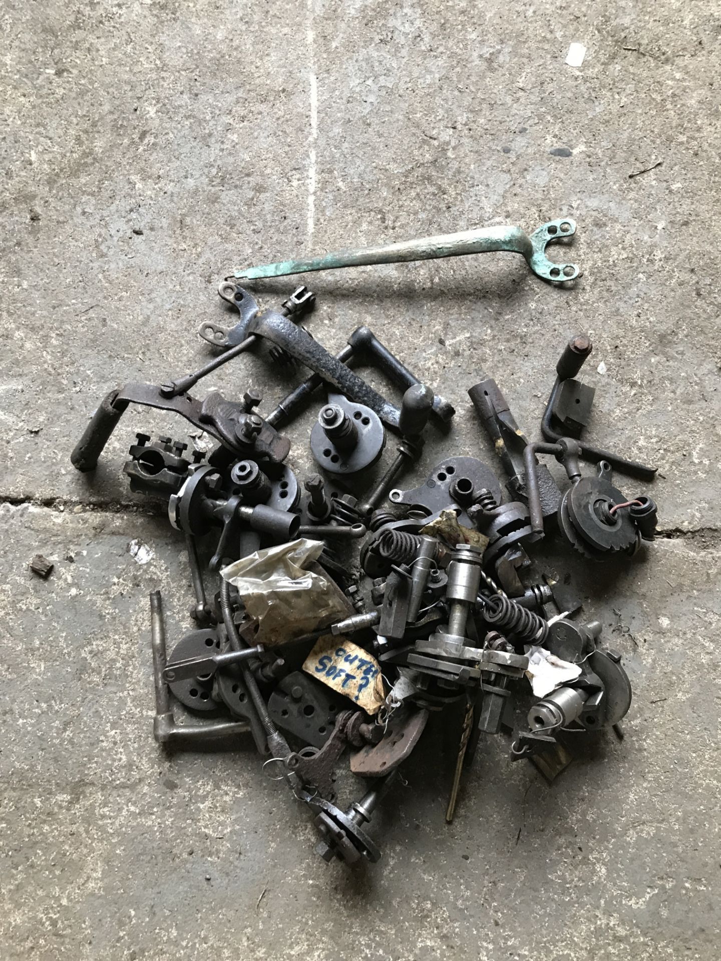 A quantity of mostly Sturmey Archer gear change components