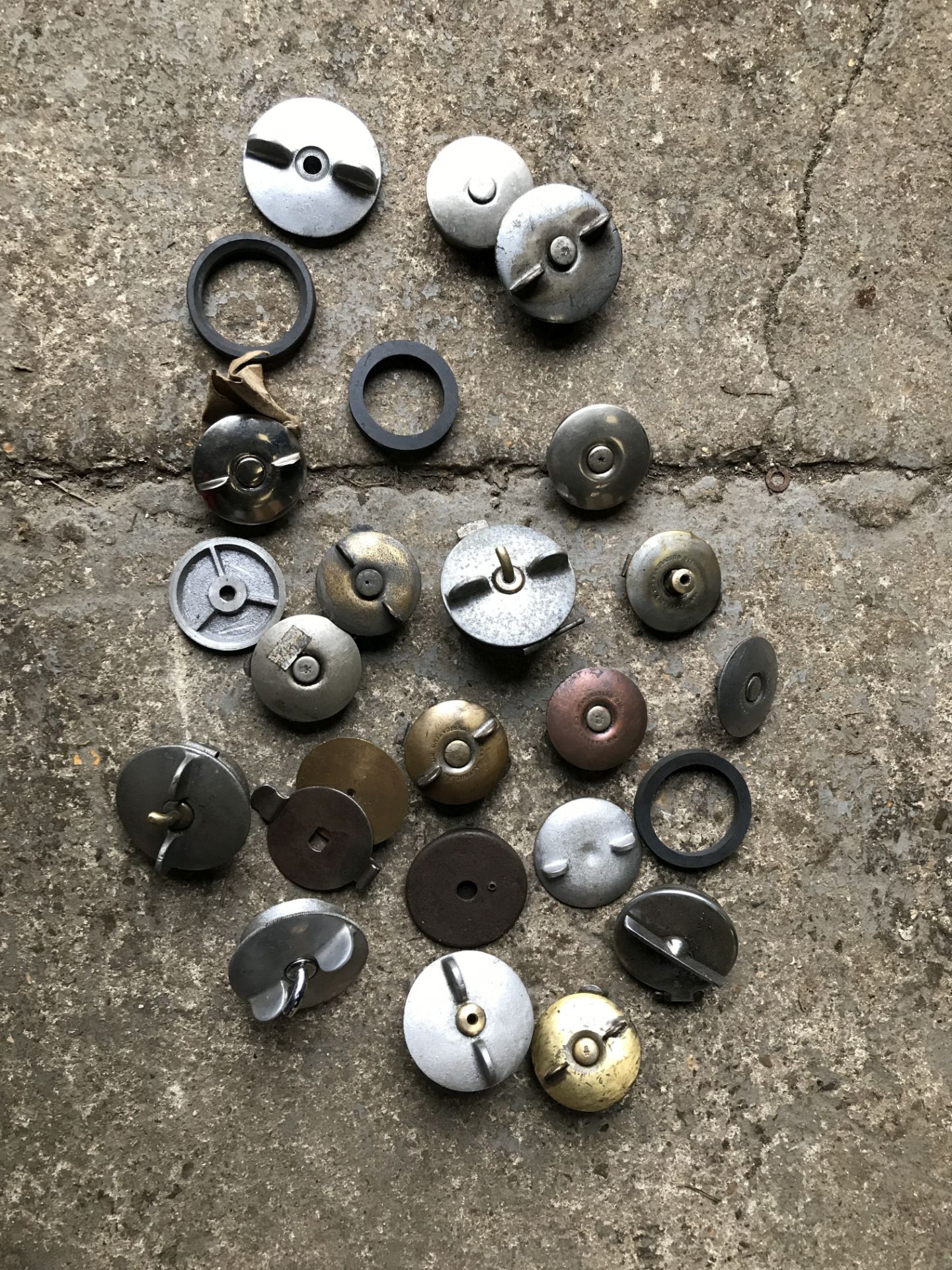 A quantity of mostly Vintage filler caps and associated spares