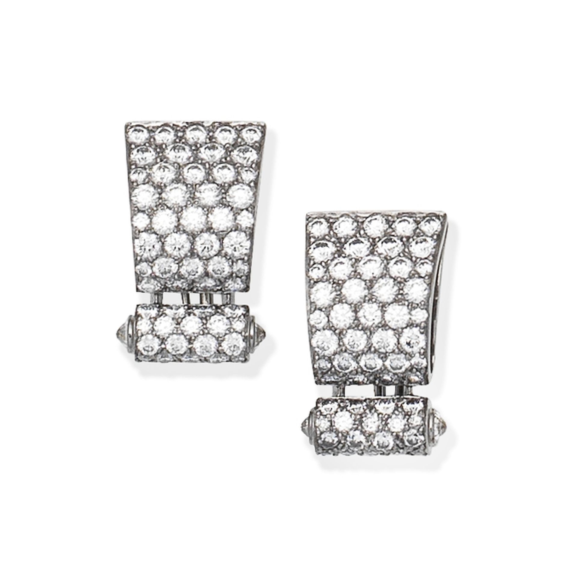 DIAMOND EARCLIPS