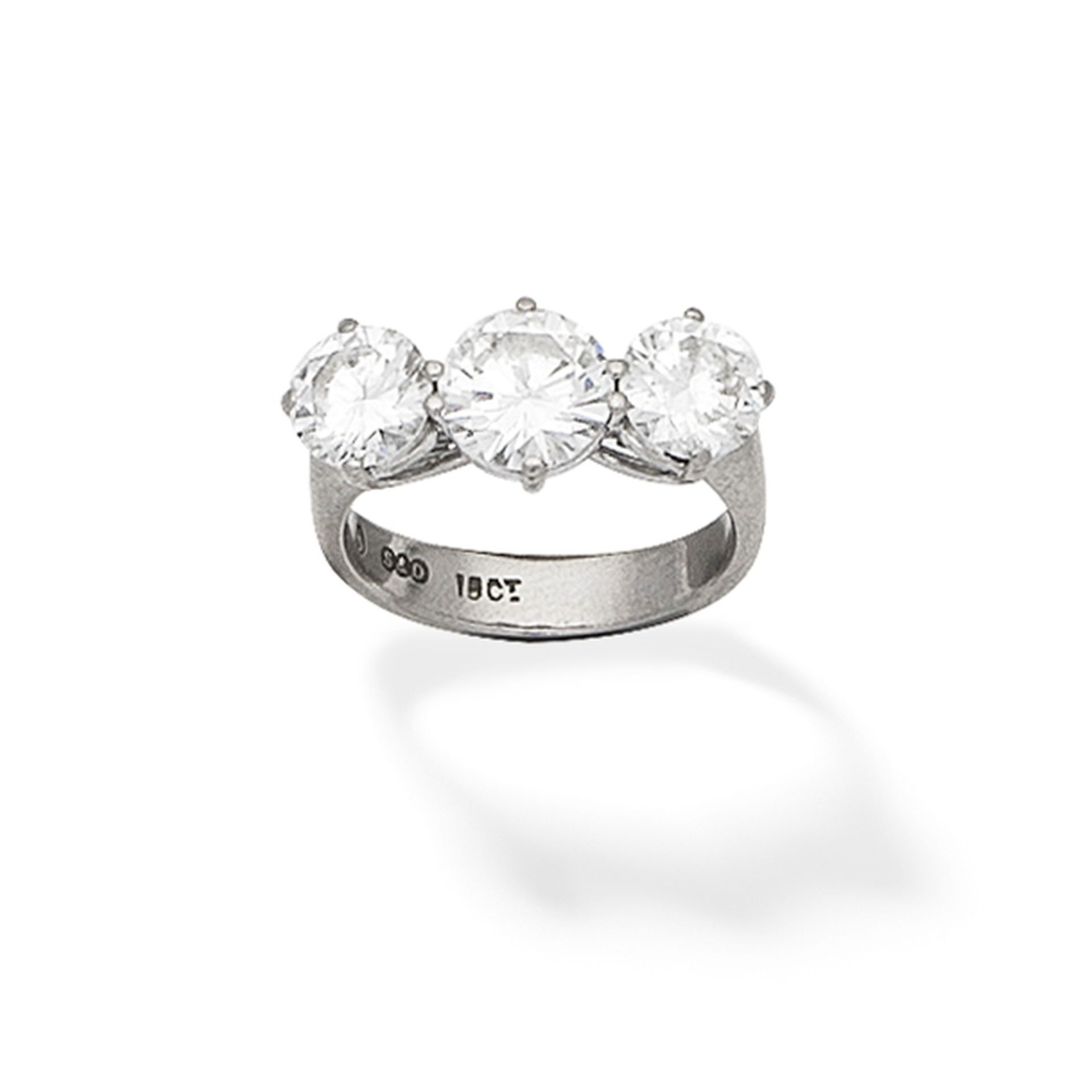 DIAMOND THREE-STONE RING