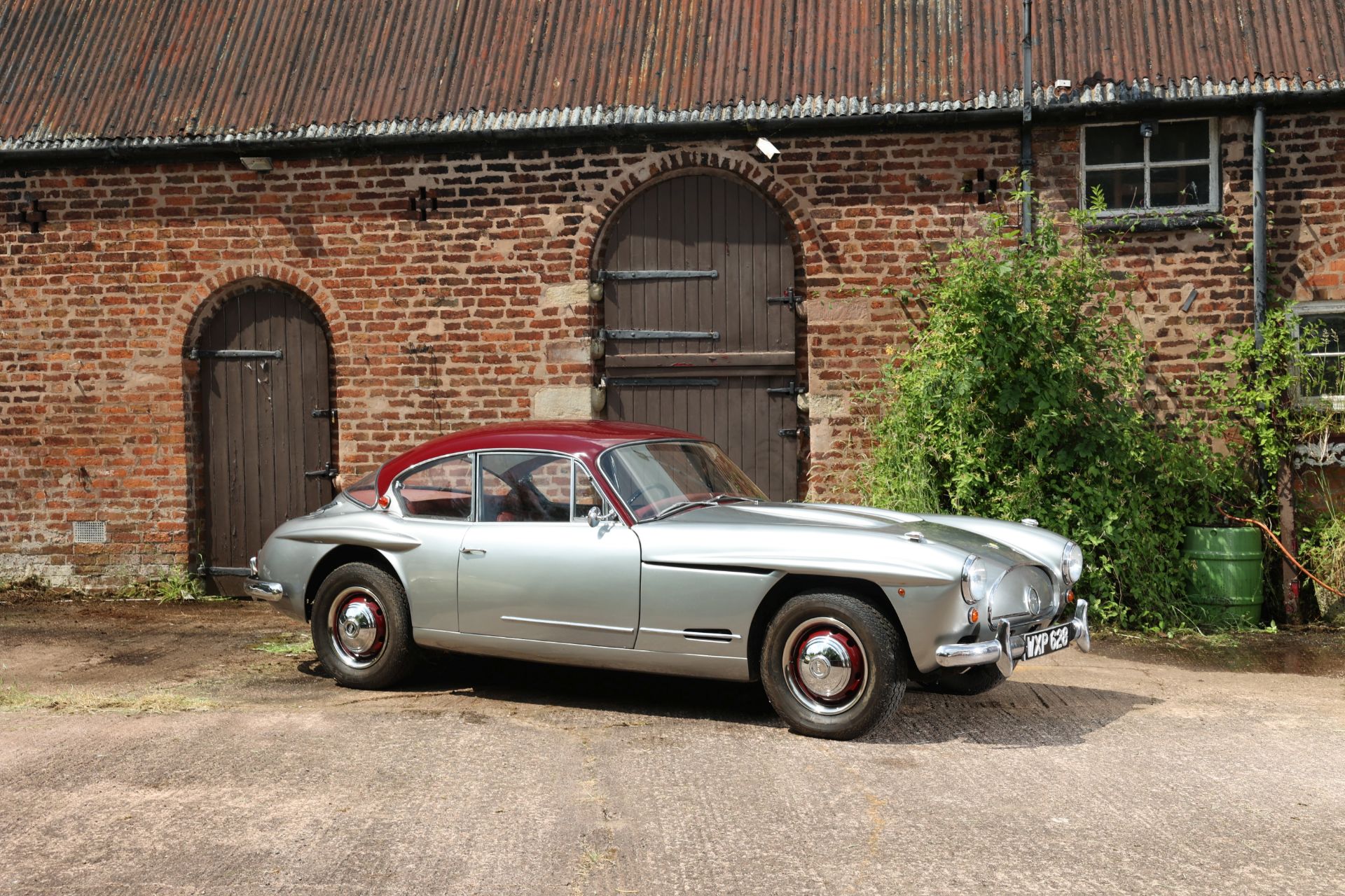 1959 Jensen 541R Coup&#233; Chassis no. 541R/3674319