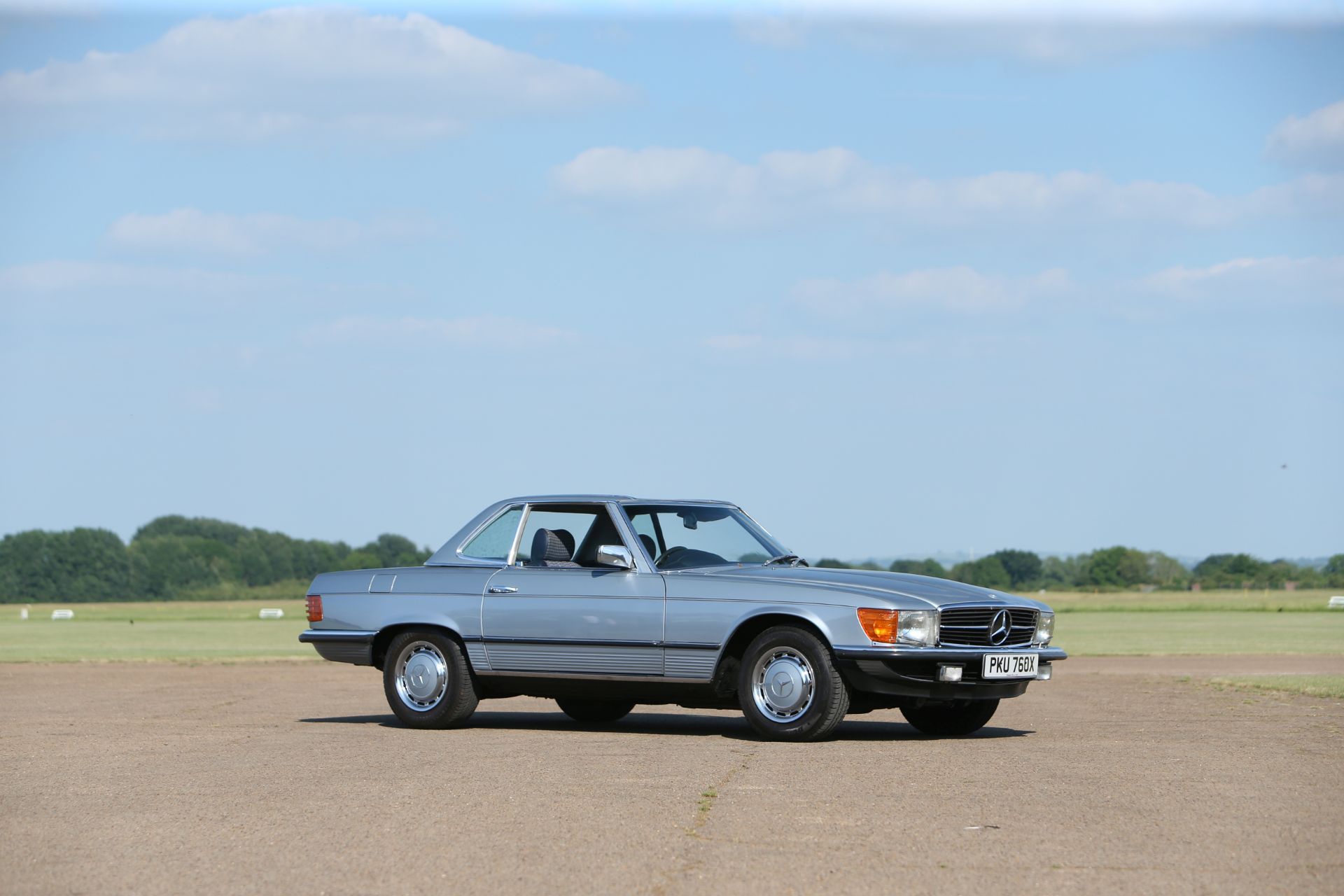 1988 Mercedes-Benz 280SL with Hardtop Chassis no. WDB10704222012947
