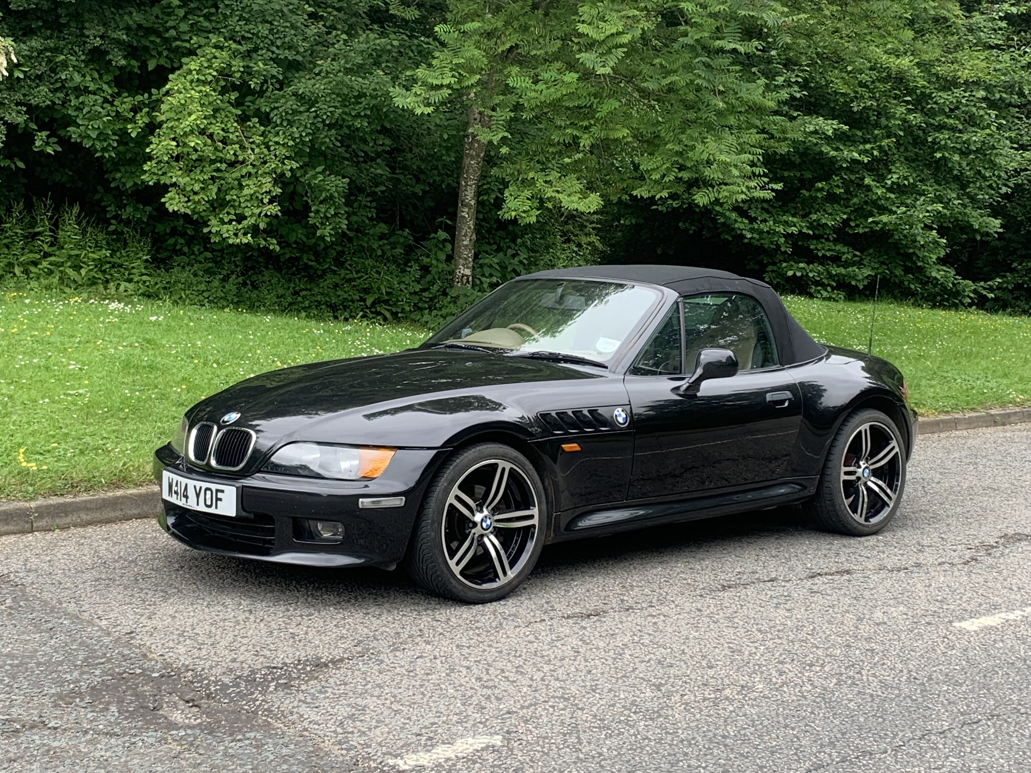 2000 BMW Z3 2.8 Roadster Chassis no. WBACH320X0LE91955