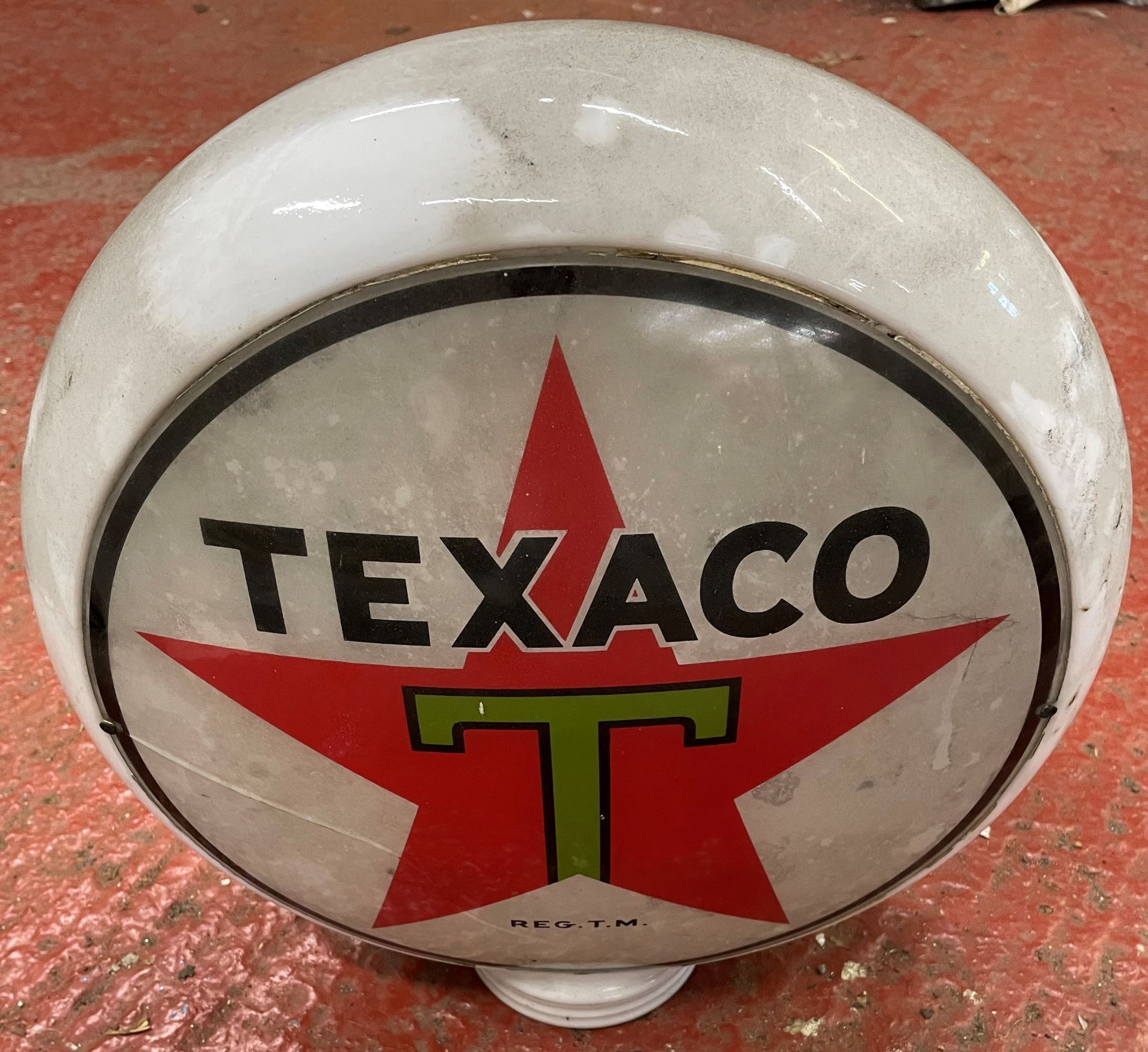 A Texaco glass petrol pump globe,