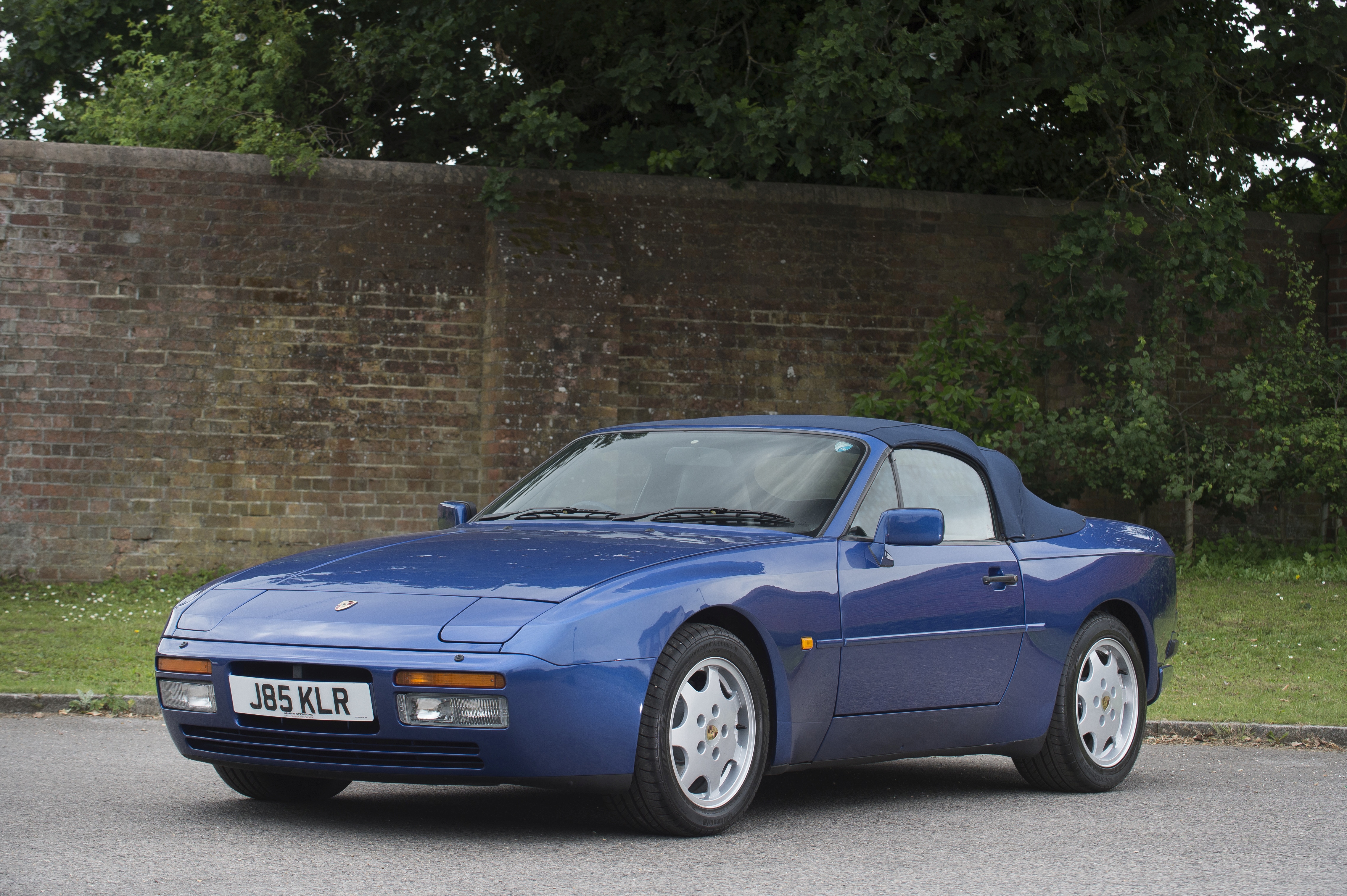 1992 Porsche 944 Turbo Cabriolet Chassis no. WP0ZZZ95ZMN130523