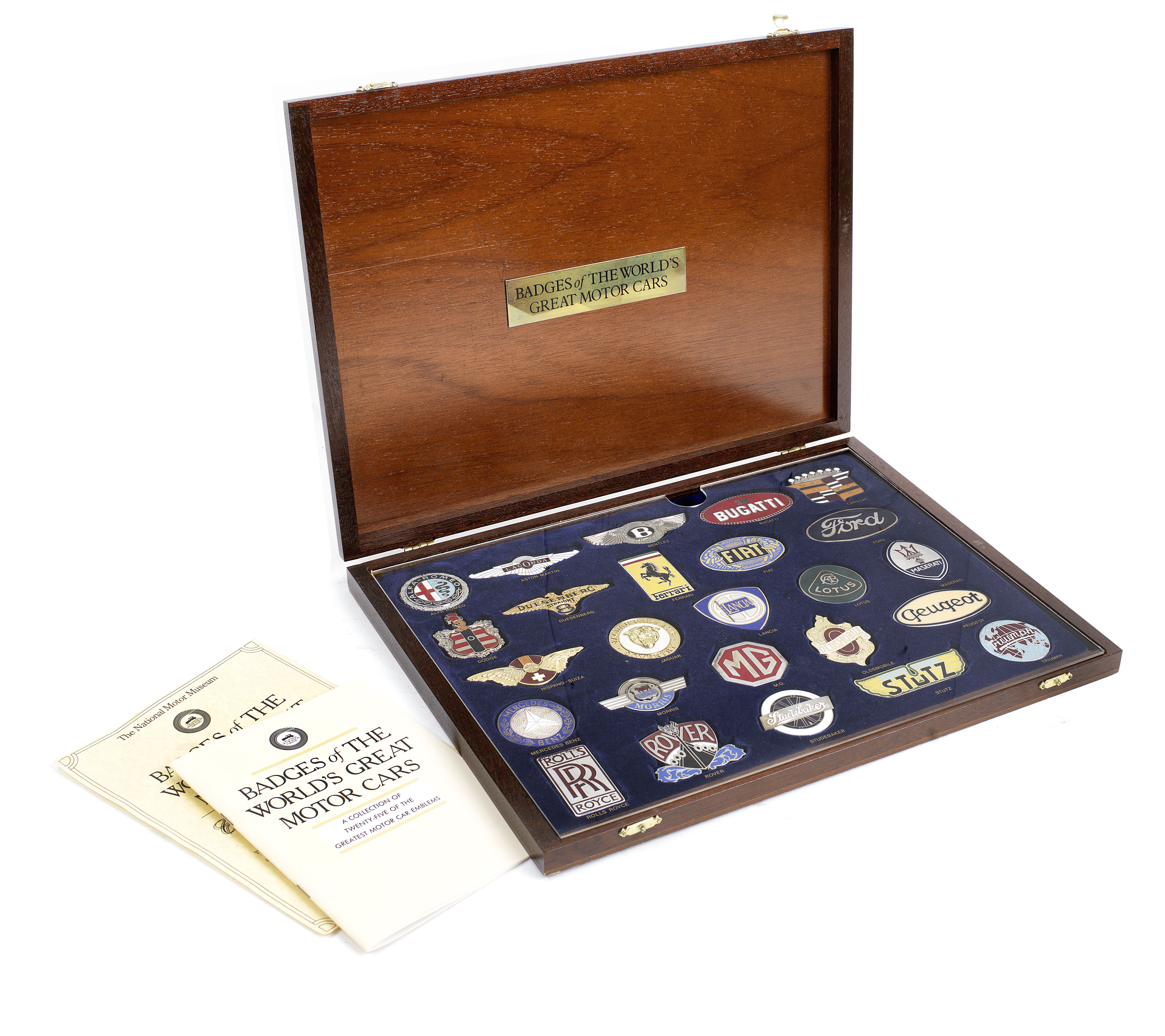 A cased set of 'Badges of the World's Great Motor Cars' by Danbury Mint, ((4))