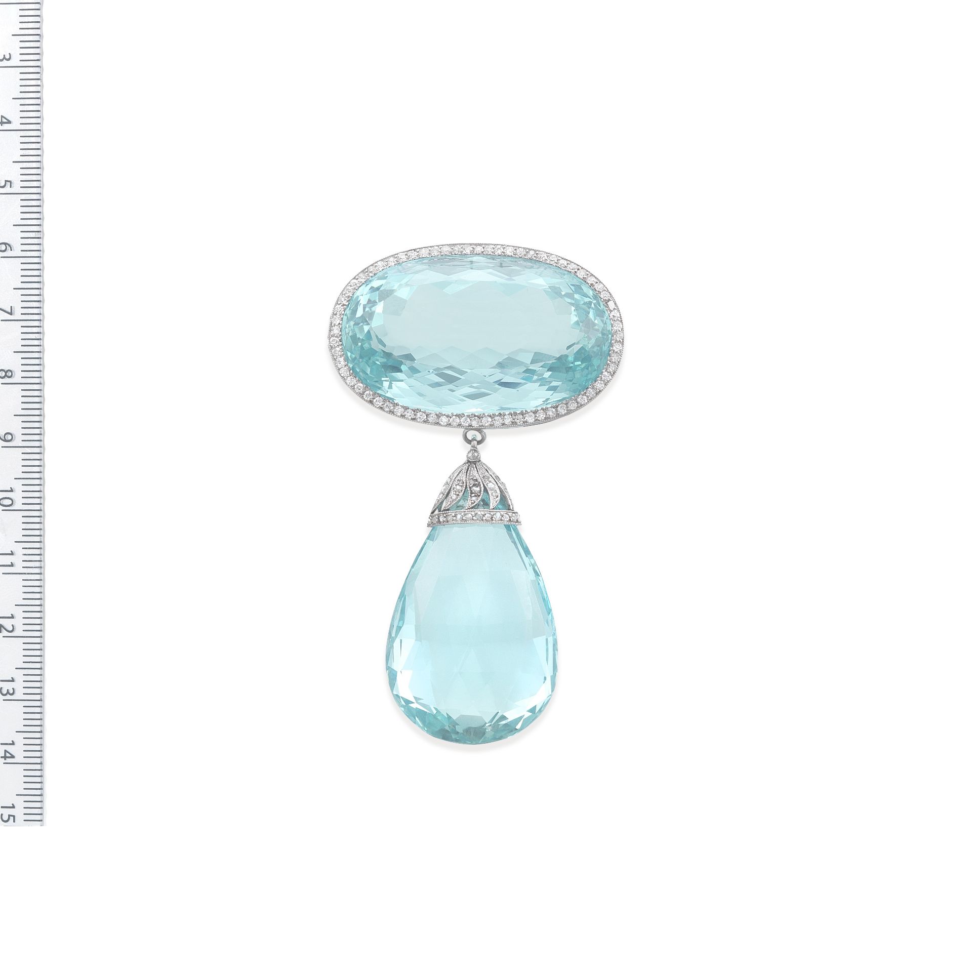 BELLE &#201;POQUE AQUAMARINE AND DIAMOND BROOCH, CIRCA 1905