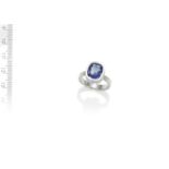 GRIMA: SAPPHIRE SINGLE-STONE RING