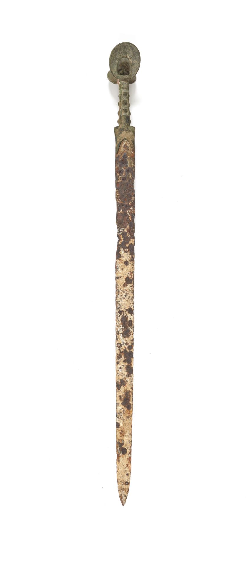 GRAND &#201;P&#201;E LURISTAN, FER ET BRONZE, CIRCA XIE-IXE S. AV. J.-C.