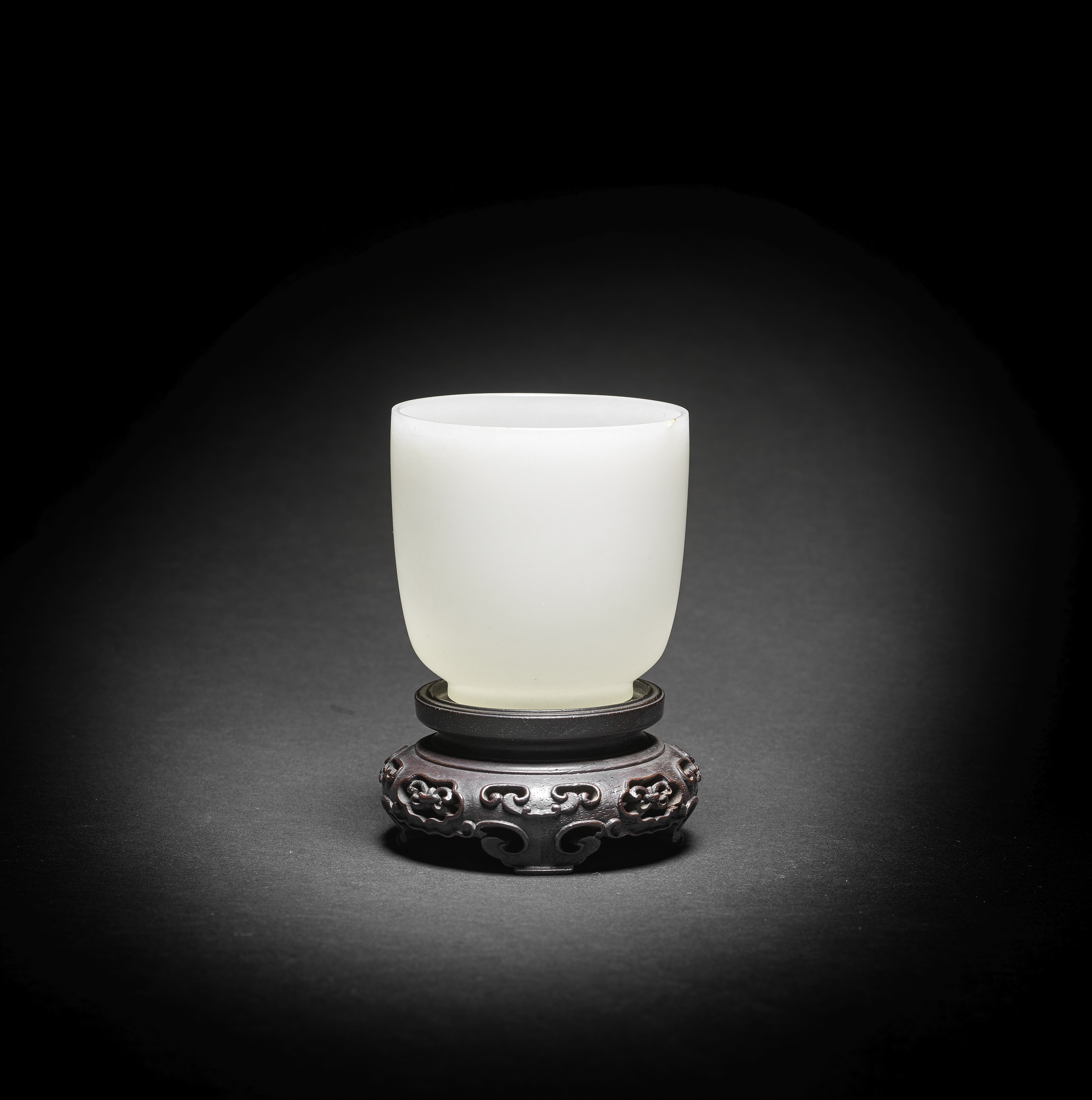 A RARE WHITE JADE CUP 18th century (2)