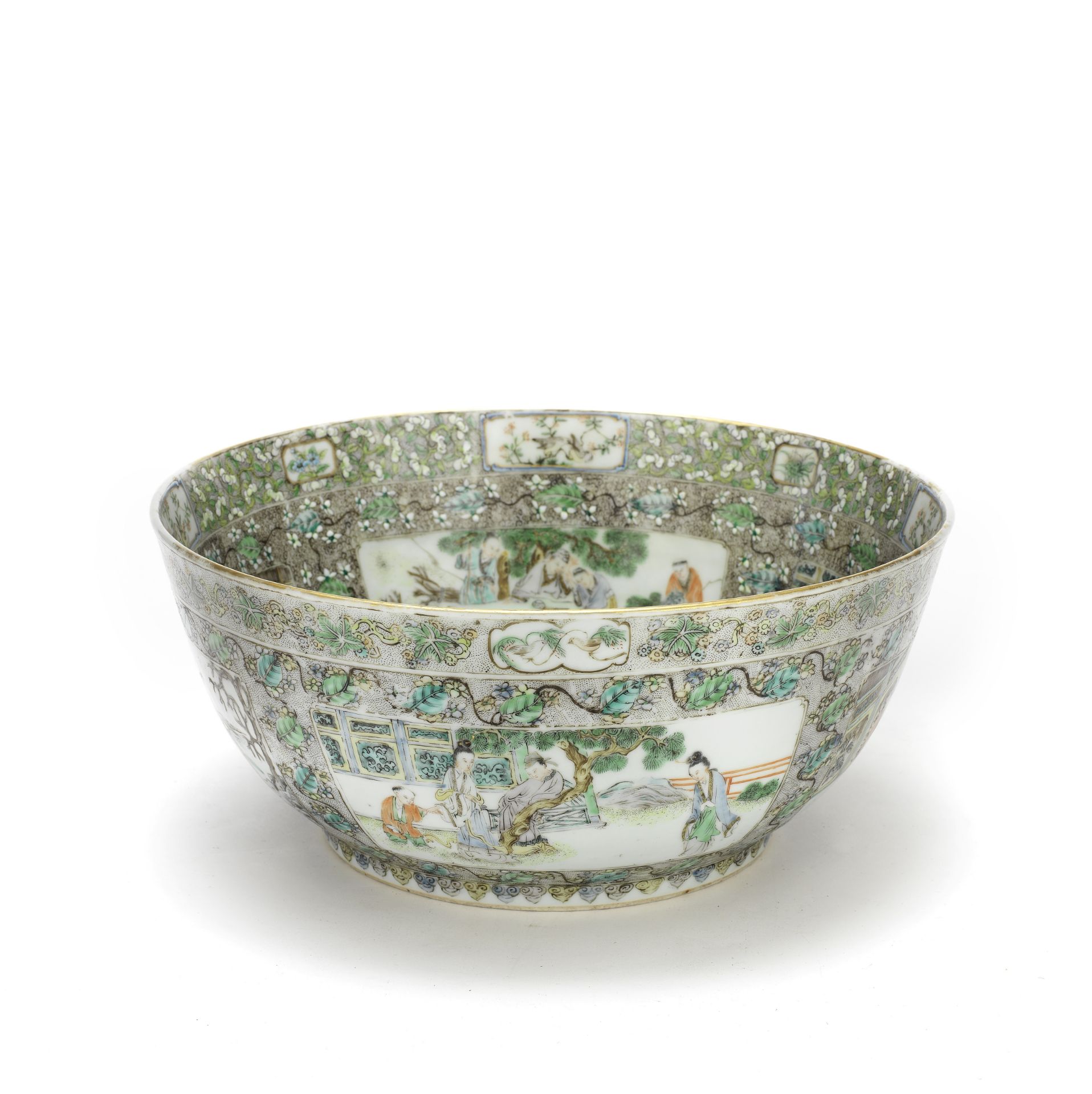 A FAMILLE VERTE PUNCH BOWL Late 19th century