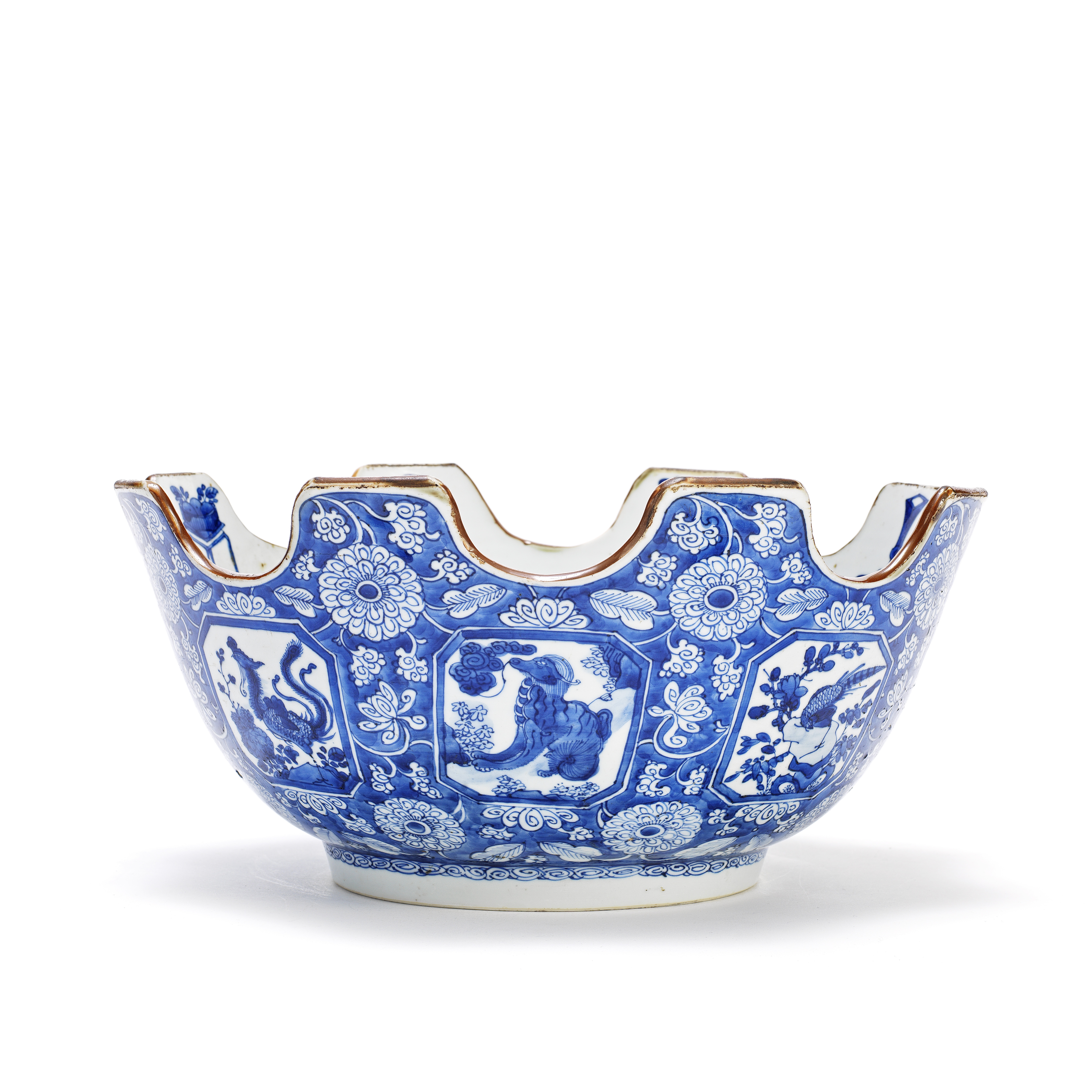 A RARE BLUE AND WHITE MONTEITH Kangxi, c. 1700-1715