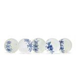 A GROUP OF FIVE BLUE AND WHITE KO-SOMETSUKE 'CHRYSANTHEMUM' DISHES Tianqi (5)