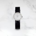 DIOR. MONTRE BRACELET DE DAME EN ACIER SERTIE DE DIAMANTS MOUVEMENT QUARTZ DIOR. A LADY'S STAINLE...