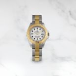 ROLEX. MONTRE BRACELET EN OR JAUNE 18K (750) ET ACIER AVEC DATE MOUVEMENT AUTOMATIQUE ROLEX. A ST...