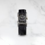 JAEGER-LECOULTRE. MONTRE BRACELET EN ACIER DE FORME RECTANGULAIRE MOUVEMENT MECANIQUE JAEGER-LECO...