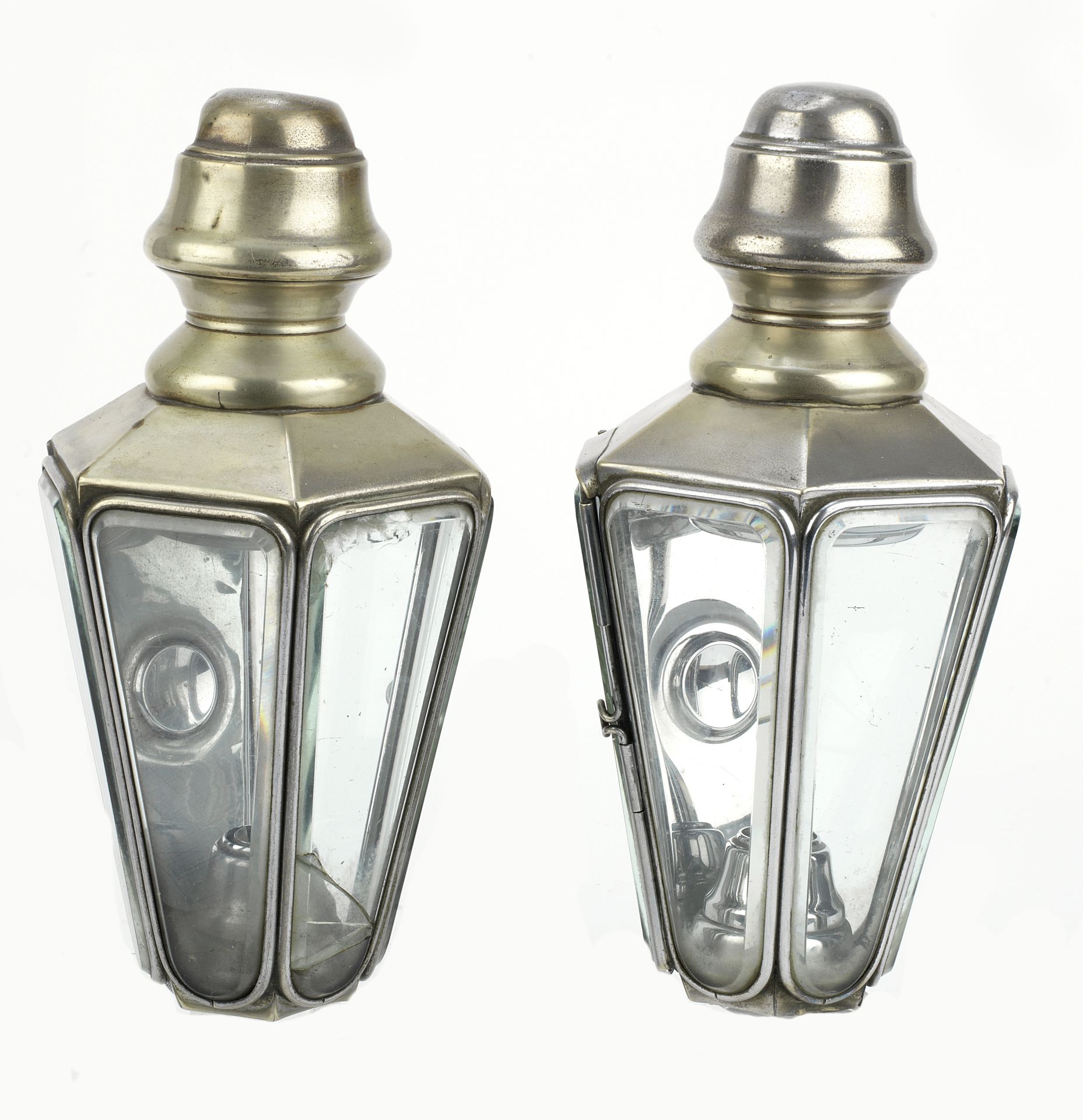 A pair of Jagger lamps from The Centaur Works, Walsall, circa 1930, ((2))