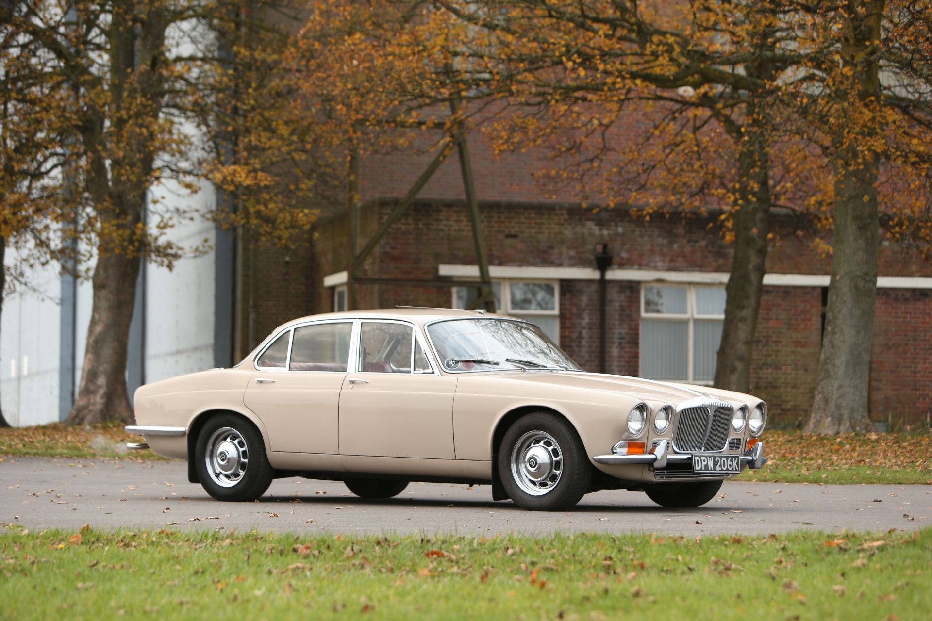 1971 Daimler Sovereign 2.8-Litre Saloon Chassis no. IT3125BW Engine no. 7G19716H