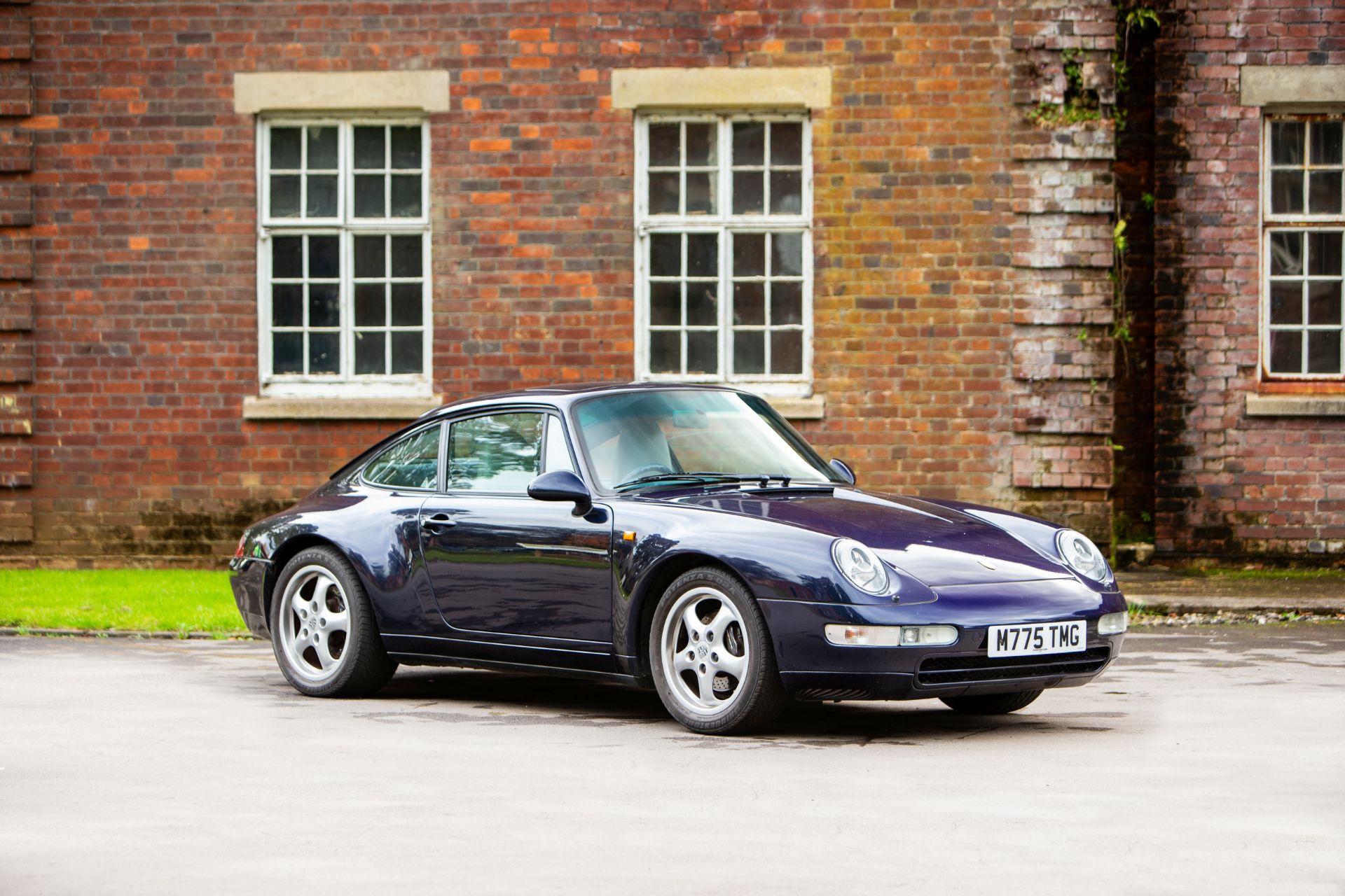 1995 Porsche 911 (Type-993) Carrera 2 Coupe Chassis no. WP0ZZZ99ZSS313802