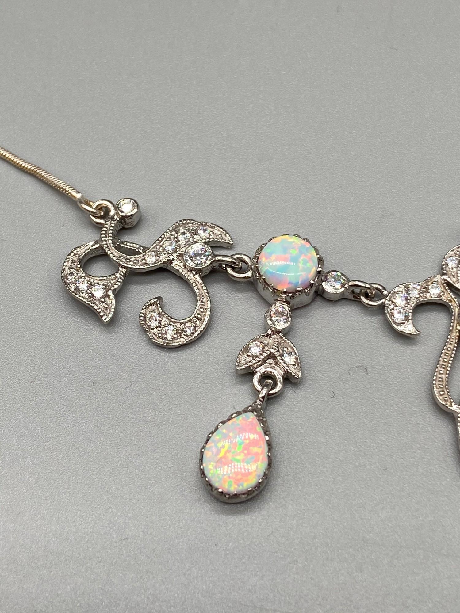 An Impressive silver and opal Belle Epoque style necklace. - Image 2 of 4