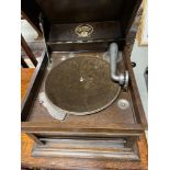 Antique Columbia Grafonola Gramophone. Fitted within an oak cabinet. Comes with various records.