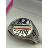 A WW1 800 Grade silver and enamel German Eagle Weltkrieg 1914/ 16 soldiers ring. [Ring size T]