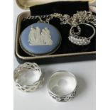 A Silver & Wedgwood pendant with silver chain and box. Together with three 925 silver rings.